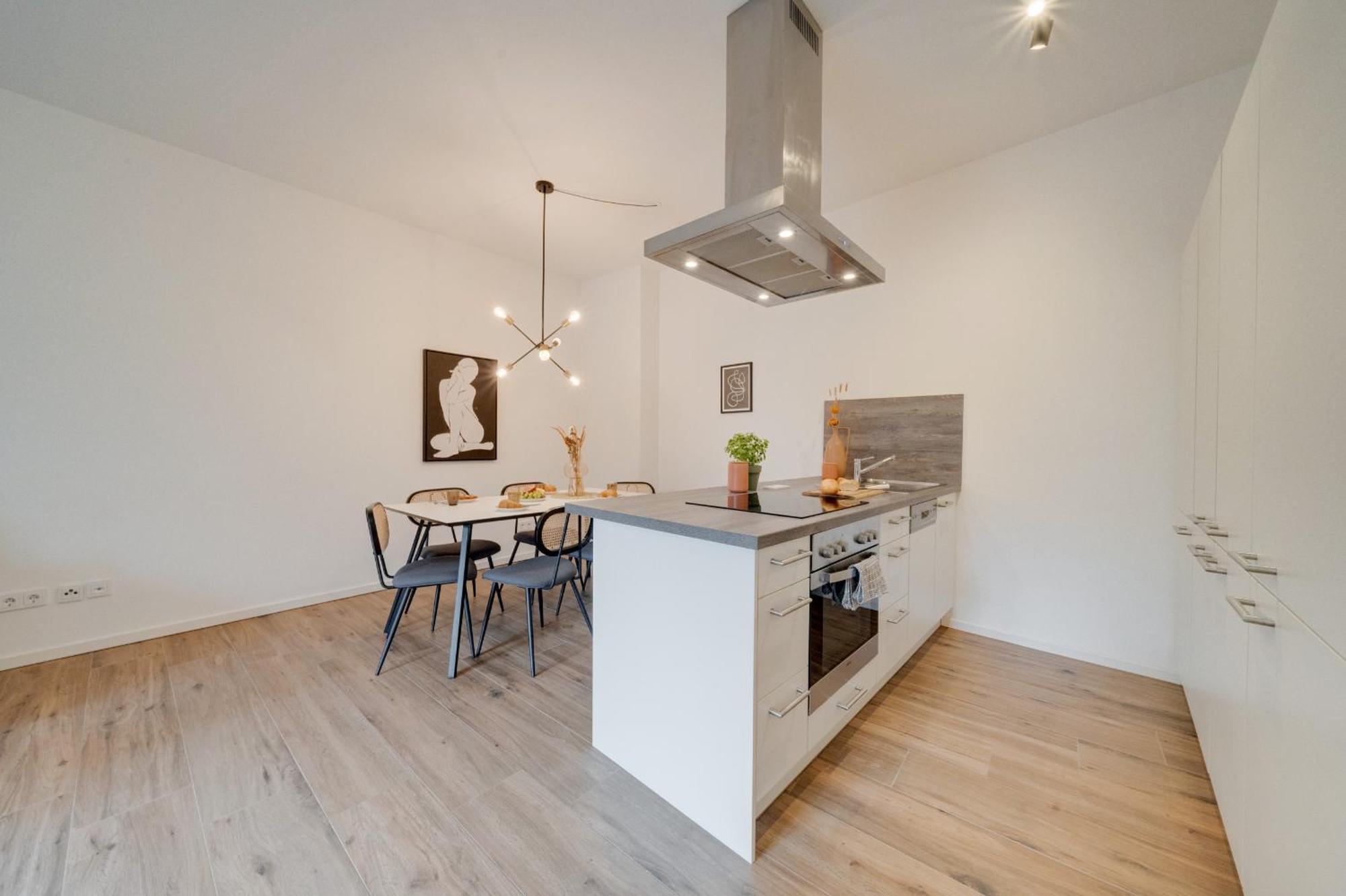 Neu-Luxus Apartment-Zentral In Altstadt-65-80Qm Аугсбург Экстерьер фото